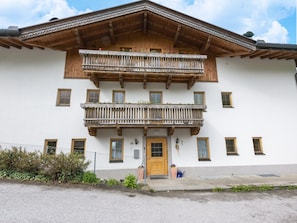 Apartment | Exterior - Apartment in Gattererberg Near Ski Slopes (Stummerberg)