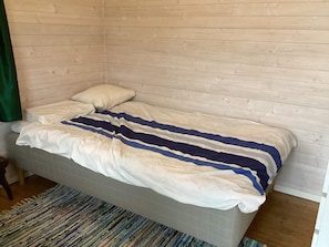 Hus | 2 sovrum och unika möbler