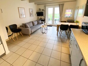 House | Dining