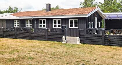 4 Star Holiday Home in Lokken