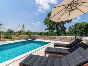 Pool - Villa Irma Comfortable Holiday Residence (Bale)