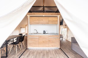 Tent | Living room - Nice Safari Tent With Airco (Kotschach-Mauthen)