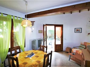 Bungalow | Living room