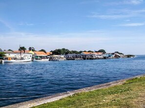 하우스 | 수변 전망