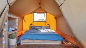 ํ
ํธ | 1 ๊ฐ์ ์นจ์ค, ๊ฐ๊ฐ ๋ค๋ฅด๊ฒ ๊ฐ๊ตฌ ๋น์น, ์นจ๋ ์ํธ