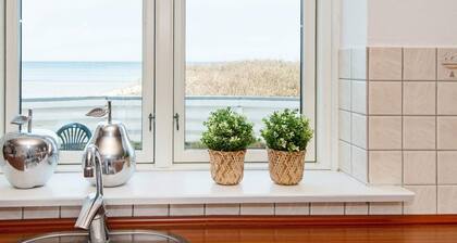 6 Person Holiday Home in Glesborg