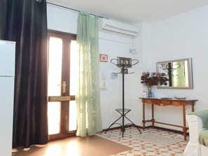 公寓 | 1 多间卧室、特色家居、床单