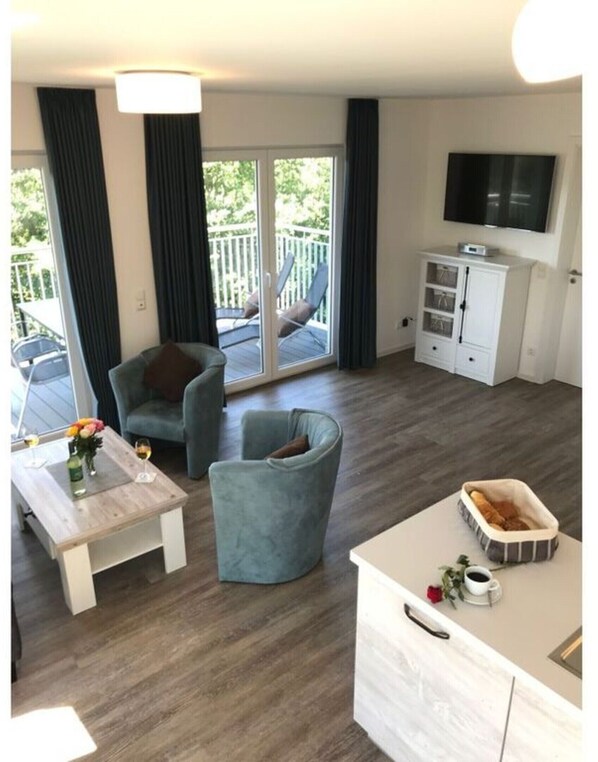 Living area - Waterkant 48.2.s Comfortable Holiday Residence (Wangerland)