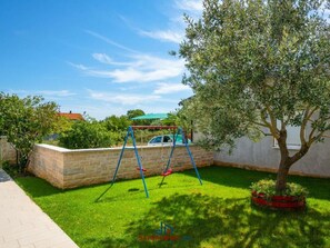 Property grounds - Nicole Comfortable Holiday Residence (Pula)