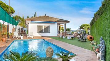 House | Pool | Indoor pool, outdoor pool