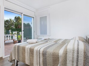 House - Belvilla by OYO Rosas (Blanes)
