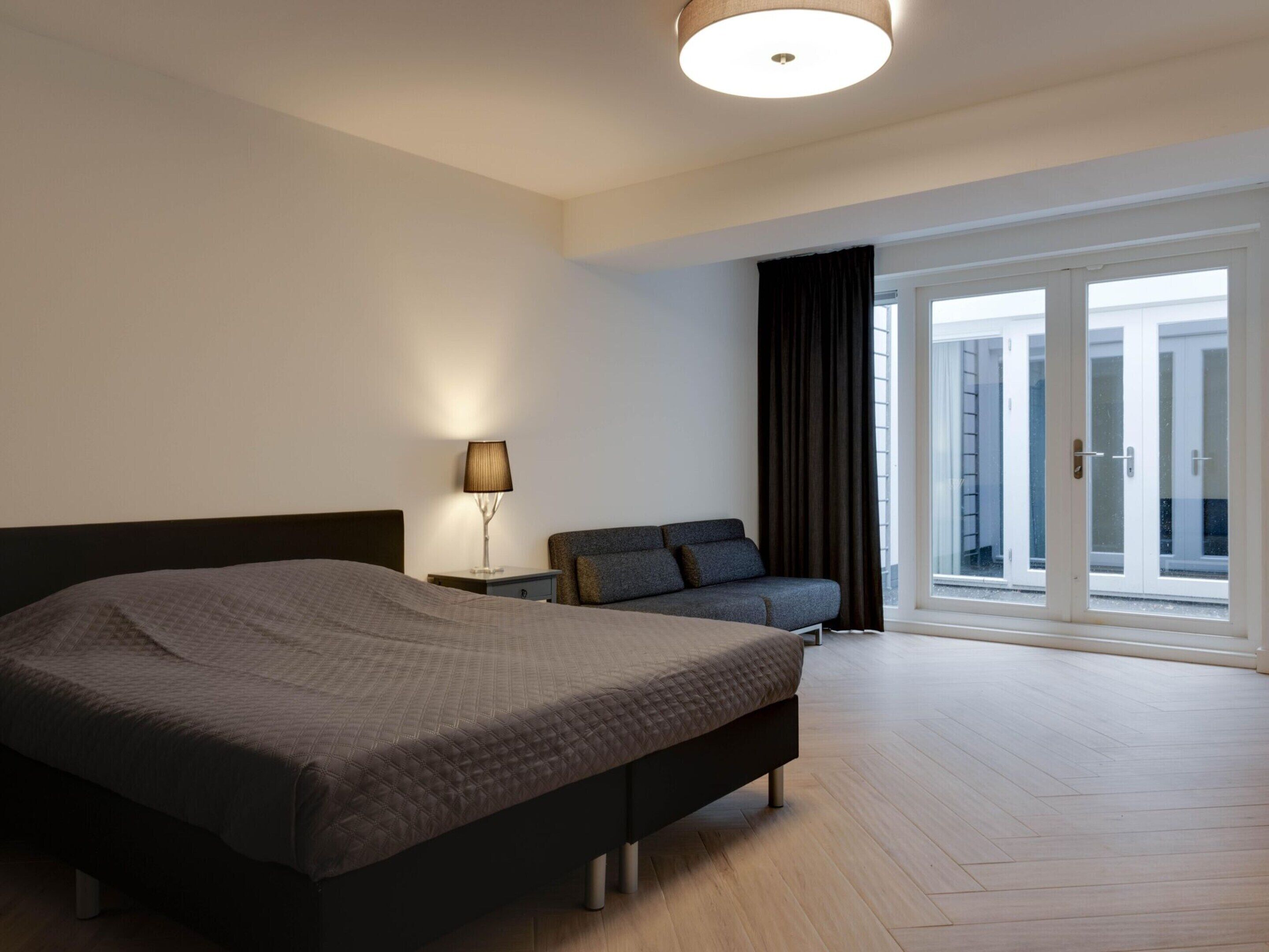 独立别墅 | 6 多间卧室、特色家居、床单