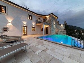 Villa | Exterior - Amazing Villa With Pool, Wellness and Stunning View (Vinodol)