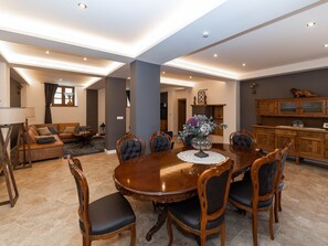 Villa | Dining - Amazing Villa With Pool, Wellness and Stunning View (Vinodol)