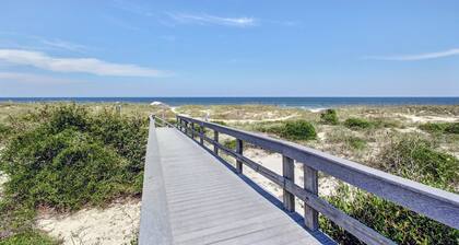 Oceanfront | Ground Level | Amelia Surf and Racquet Condo