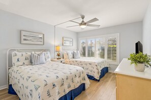 2 bedrooms, iron/ironing board, WiFi, bed sheets - Oceanfront | Ground Level | Amelia Surf and Racquet Condo (Fernandina Beach)