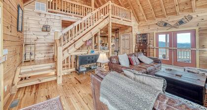 Top of the World - Unwind on Cloud Nine!