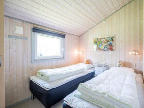 Hus | 2 sovrum och unika möbler