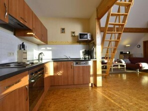 Private kitchen - Holiday Home Keim Comfortable Vacation Home (Negenborn)