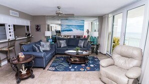 Smart TV, DVD player, stereo, offices