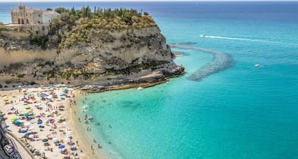 Holiday Home in Pizzo Near Tyrrhenian Sea