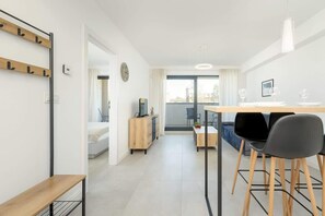 1 chambre, fer et planche à repasser, Wi-Fi, draps fournis