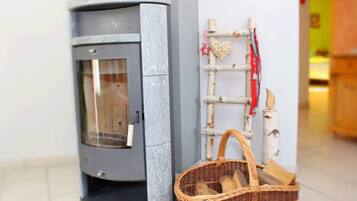 Apartment | Private kitchen | Oven, electric kettle, toaster