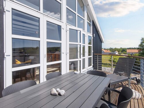 6 Person Holiday Home in Glesborg