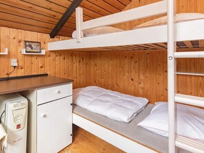 Casa | 2 quartos, individualmente mobiliados
