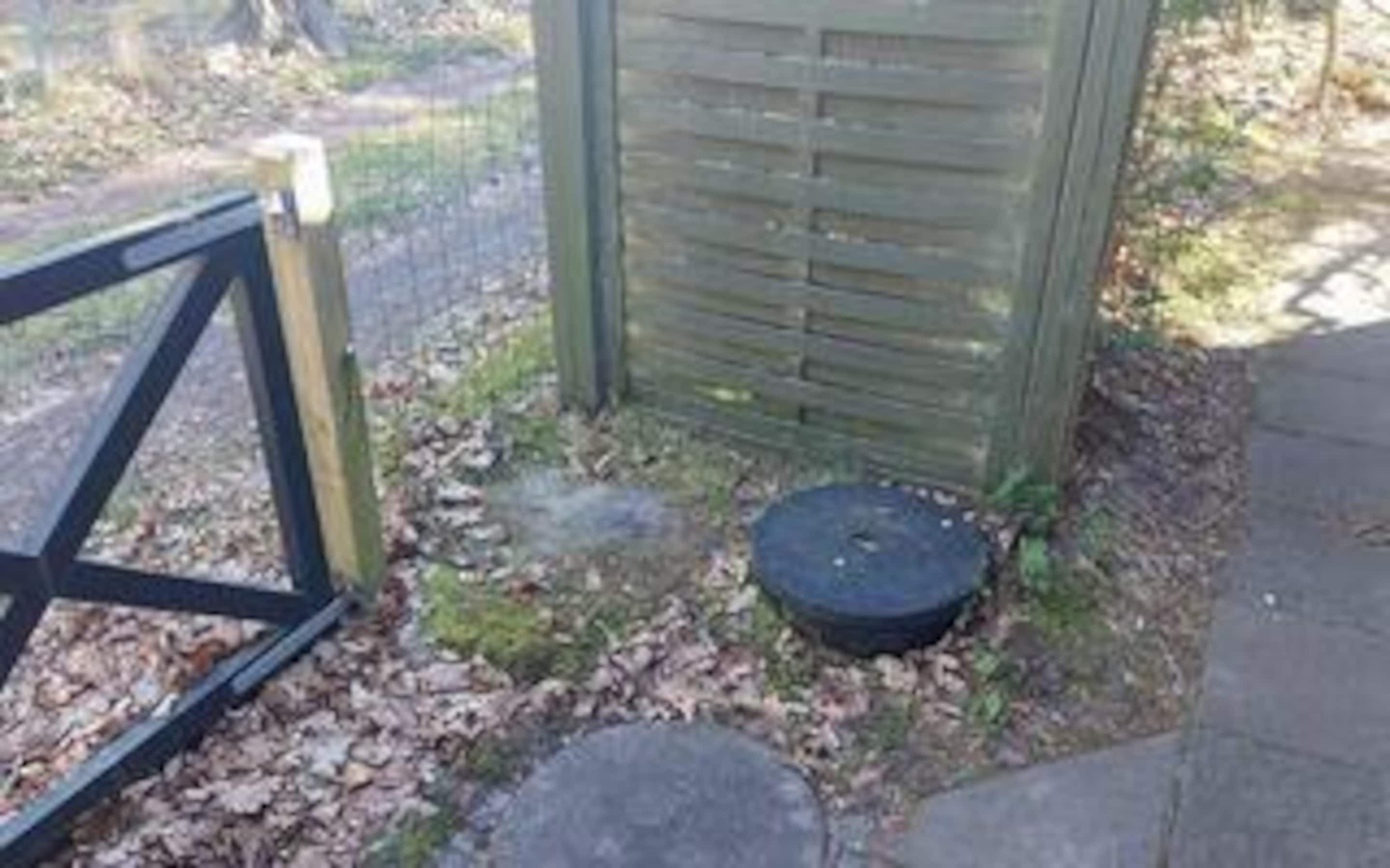 House | Property grounds