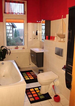 House | Bathroom - 2 am Lustgarten Modern Retreat (Wernigerode)
