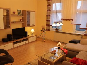 Living area - 2 am Lustgarten Modern Retreat (Wernigerode)