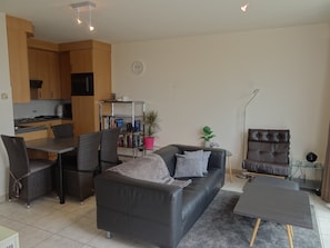 Apartment | Living area