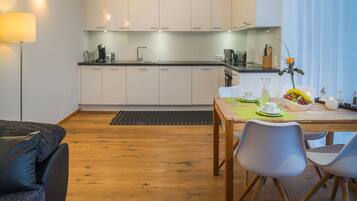 House | Dining