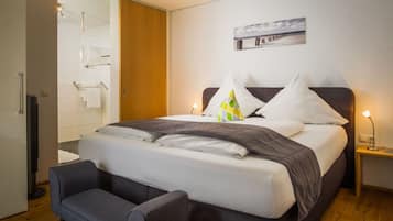 House | 1 bedroom, individually furnished, iron/ironing board