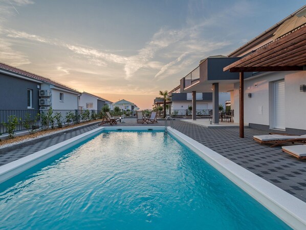 Villa | Pool