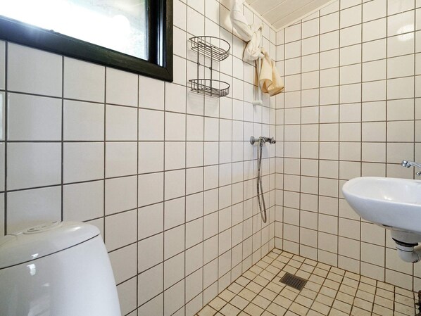 House | Bathroom