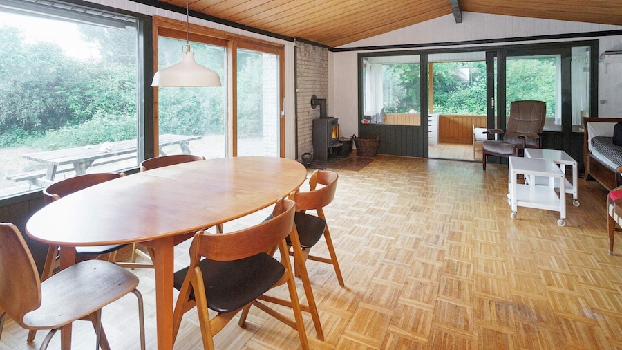 5 Person Holiday Home in Melby