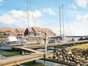 Apartment | Water view - 6 Person Holiday Home on a Holiday Park in Borre (Borre)