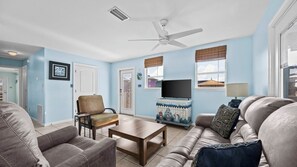 TV, DVD player - Second Choice: Across the Street From the Beach, Bender Vacation Rentals! (Gulf Shores)