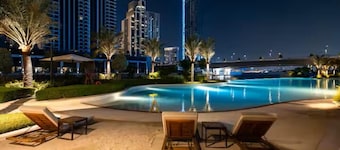 Vogue | Breeze Creek Beach | Waterfront Living