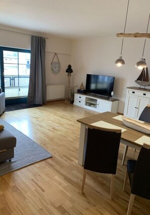 Living area - Holiday Apartment Harbor Flair (Karlshagen)