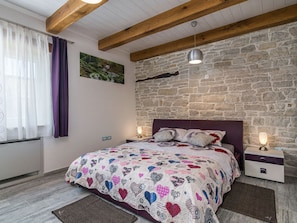Villa | 4 slaapkamers, individueel gemeubileerd, een strijkplank/strijkijzer
