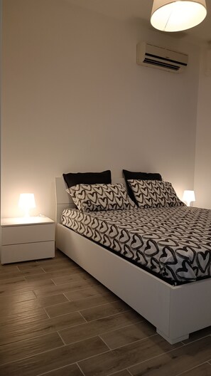 2 Schlafzimmer, Bügeleisen/Bügelbrett, WLAN, Bettwäsche