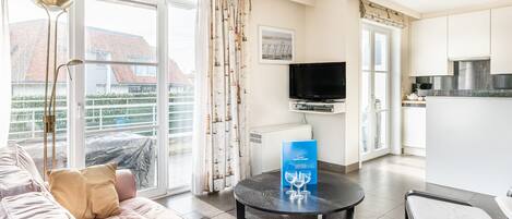 Apartment | Living area