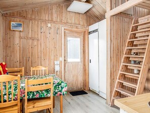 House | Dining