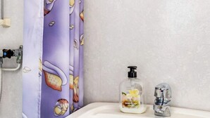 House | Bathroom