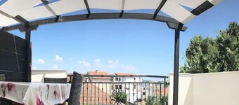 Apartments Paula - One Bedroom Apartment With Terrace 2