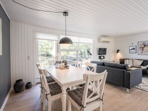 Dining - 5 Person Holiday Home in Norre Nebel (Norre Nebel)
