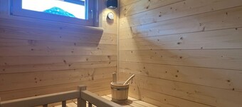Beautiful Chalet With Sauna
